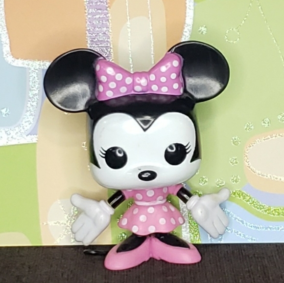 Minnie Mouse Funko Pop - Picture 1 of 2